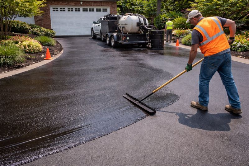Asphalt Sealcoating